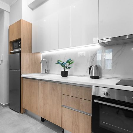 Upper Floor, The Luxury Suites テッサロニキ エクステリア 写真