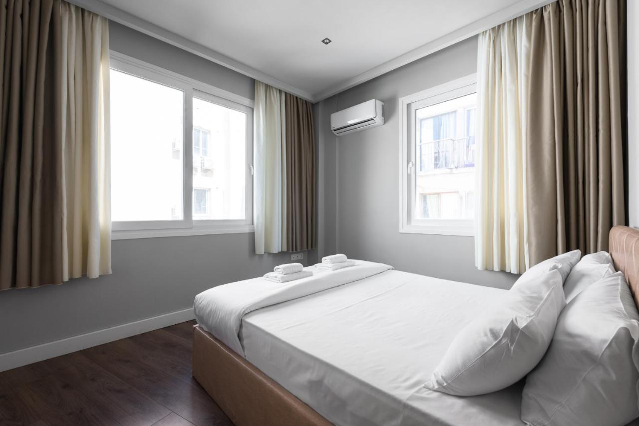 Upper Floor, The Luxury Suites テッサロニキ エクステリア 写真