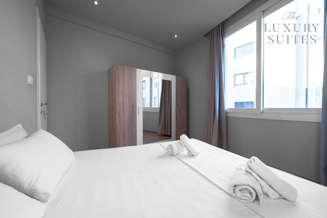 Upper Floor, The Luxury Suites テッサロニキ エクステリア 写真