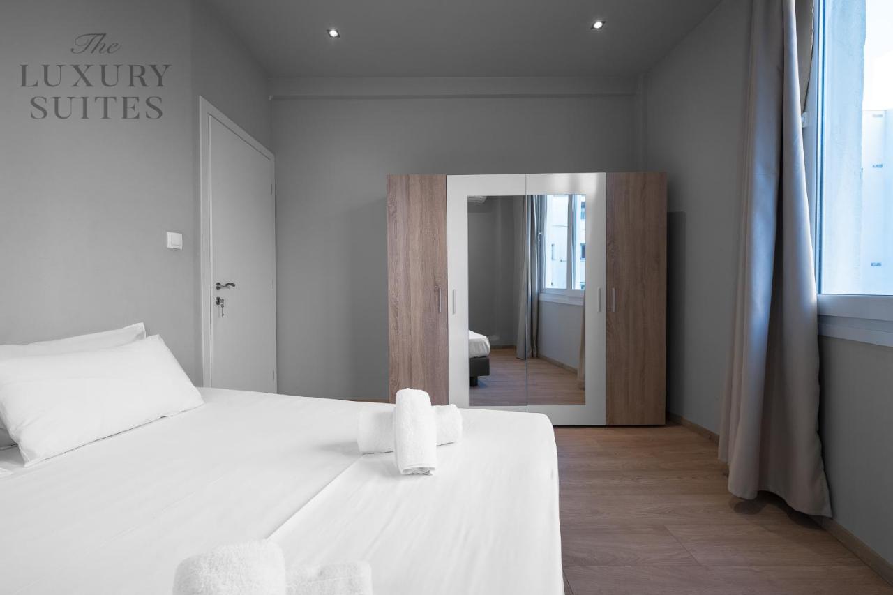 Upper Floor, The Luxury Suites テッサロニキ エクステリア 写真
