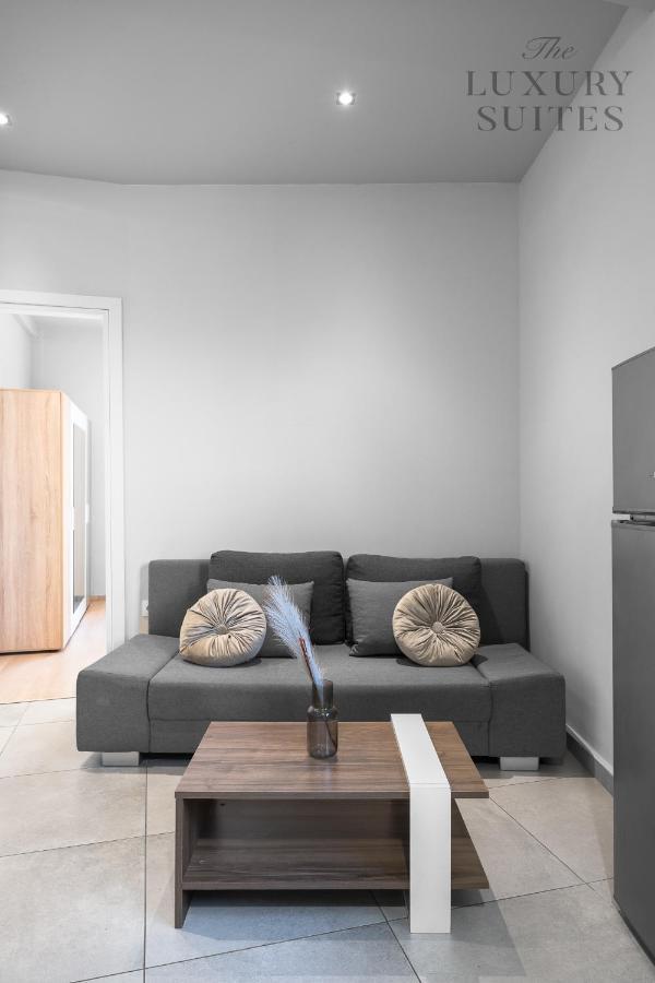 Upper Floor, The Luxury Suites テッサロニキ エクステリア 写真